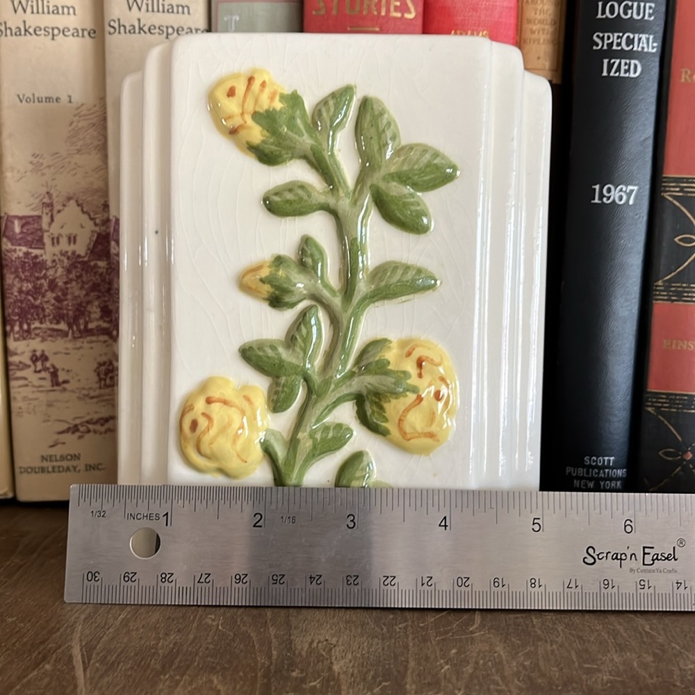 Retro Artistic Potteries California #308 Yellow Rose Art Deco Vase 7” - Picture 10 of 10